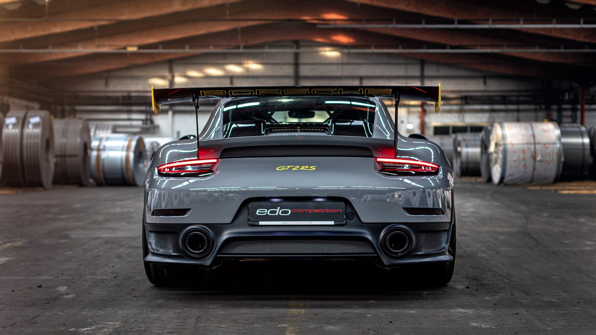 体育场馆安全设施完善,体育场馆的安全问题