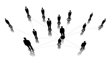 九游娱乐-国足后场解围方式与失误风险评估，国足后卫放弃回追视频